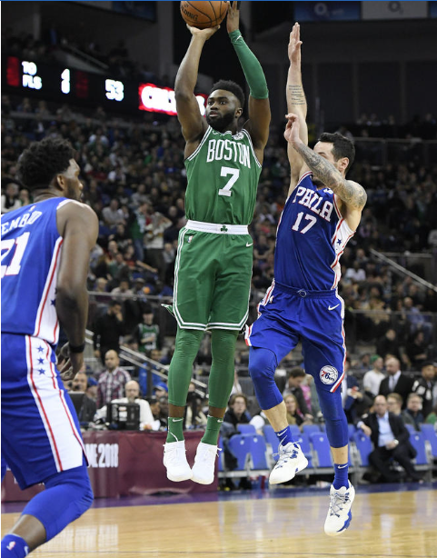 高清：英超阿森纳2-0 梅里诺传射萨卡破门（英超阿森纳2-0取胜：梅里诺传射，萨卡破门（高清））