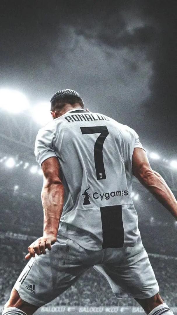 诱惑力拉满！巴乙铁腰情愿自掏70万解约，也要加盟一家中超球队（吸引力爆棚！巴乙后腰宁自掏70万解约，只为投奔中超球队）