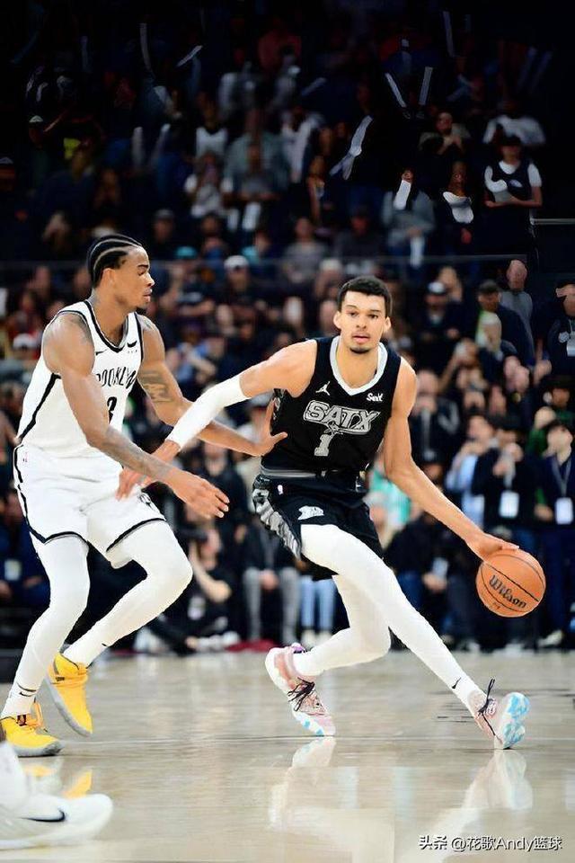 斯卢茨基：遗憾没能将机会转化为进球，对比赛的质量感到满意（斯卢茨基：憾失良机未能破门，仍对比赛质量满意）