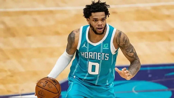 动轮椅飞速 动轮椅飞速