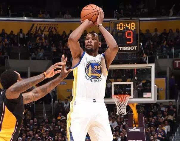 著名教练伊 著名教练伊